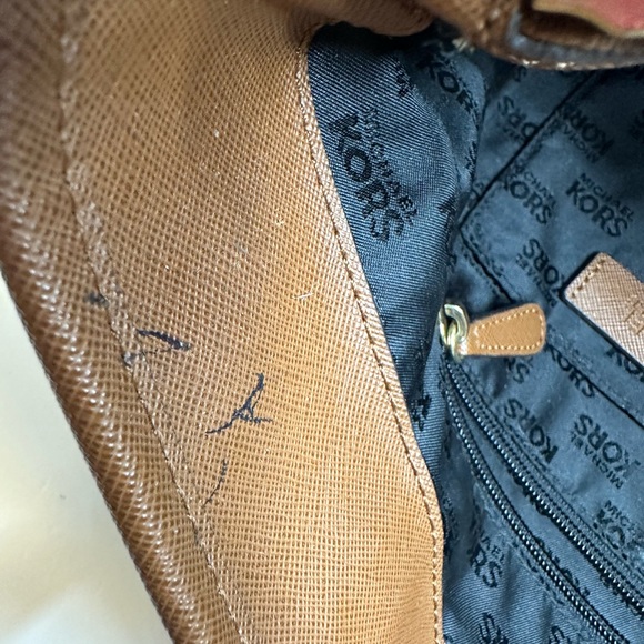 SOLD Michael Kors Jet Set LARGE Nylon & Leather Tote Bag Black & Brown With Care - Picture 11 of 15